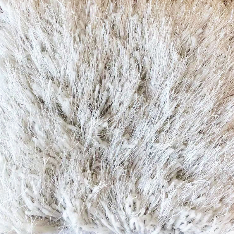 Long pile shaggy carpet